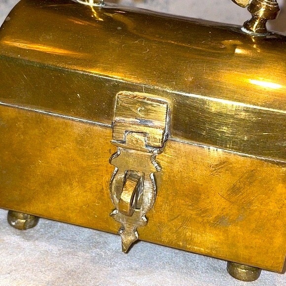 Jewelry Box Handmade Solid Brass Vintage Made in Isca India Functional Catch EUC - Picture 6 of 10